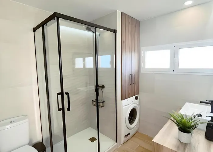 Precioso Reformado Con Vistas Directas Al Mar Apartamento Torremolinos