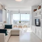 Precioso Reformado Con Vistas Directas Al Mar Daire Torremolinos