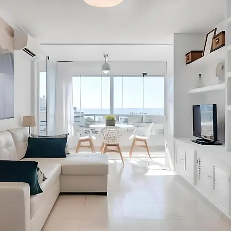 Precioso Reformado Con Vistas Directas Al Mar Apartamento Torremolinos