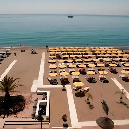 Apartamento Precioso Reformado Con Vistas Directas Al Mar *